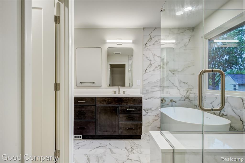 812 Irving Avenue, Royal Oak, MI 48067 — Photo 48
