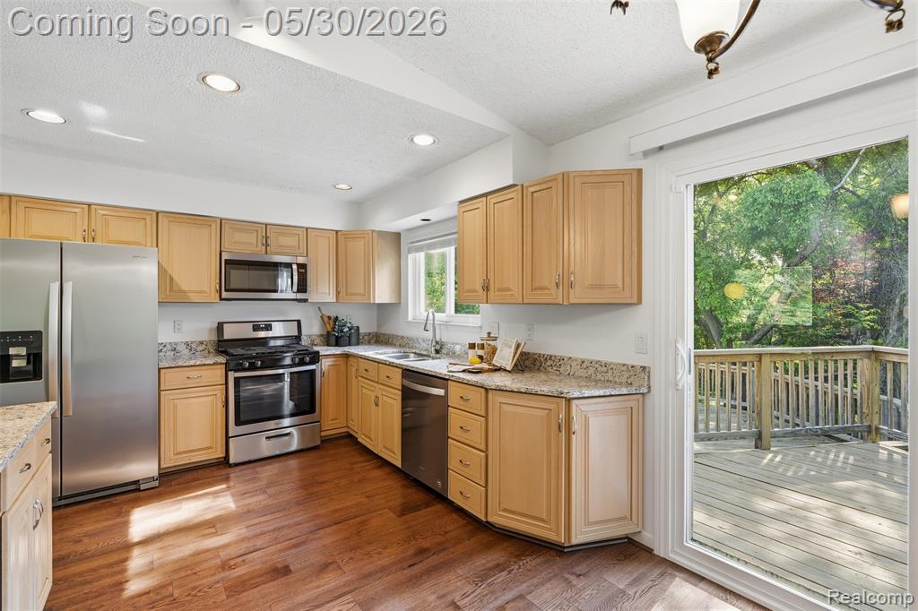 5620 Eastman Boulevard, West Bloomfield, MI 48323 — Photo 15