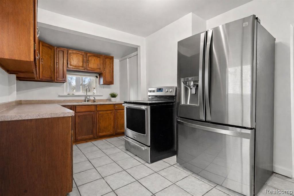 4417 Bedford Street, Dearborn Heights, MI 48125 — Photo 14