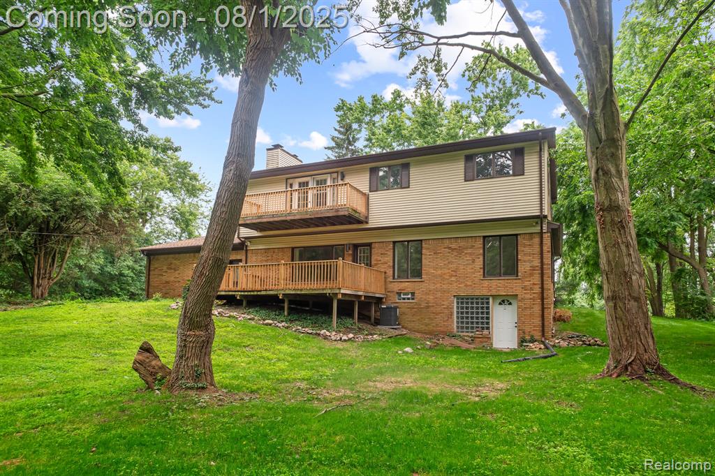 4866 Walnut Lake Road, Bloomfield Hills, MI — Photo 29