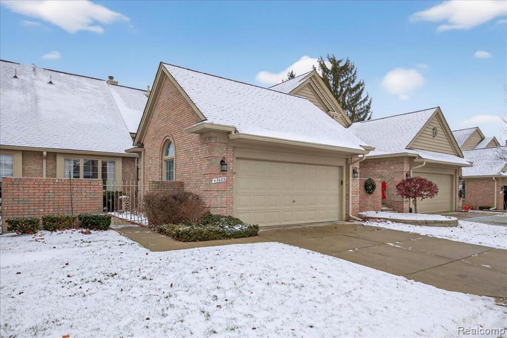 42689 Jason Court, 107, Sterling Heights, MI 48313 — Photo 3