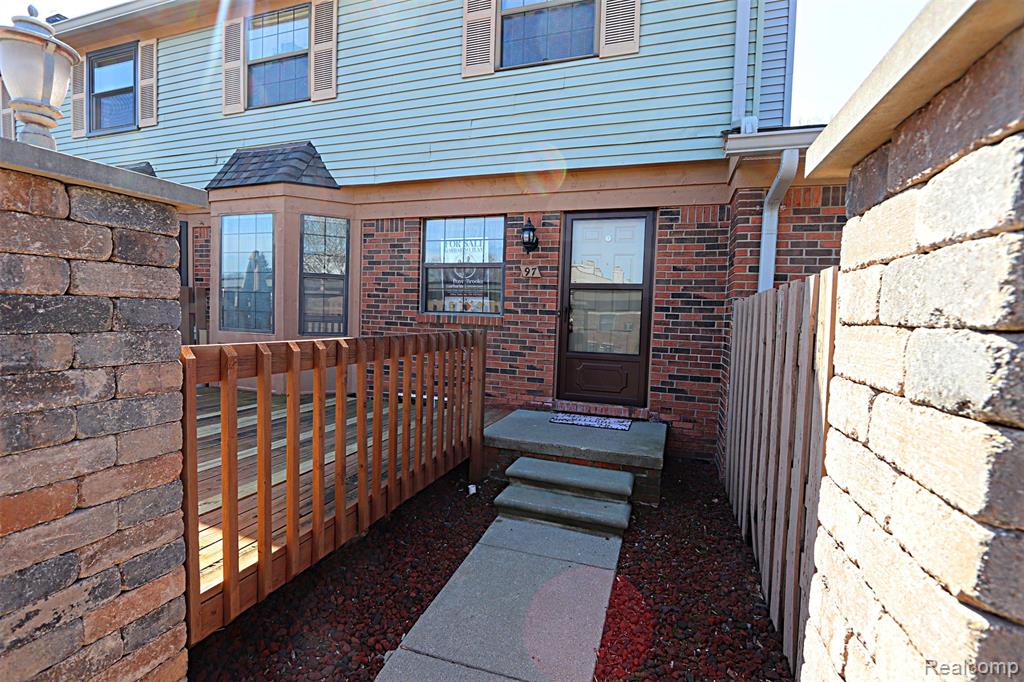 2131 Vine Way Drive, 97, Canton, MI 48188 — Photo 2