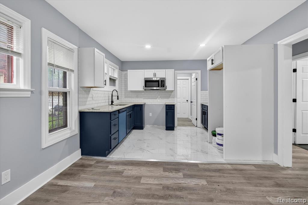 14112 MANSFIELD, Detroit, MI 48227 — Photo 12