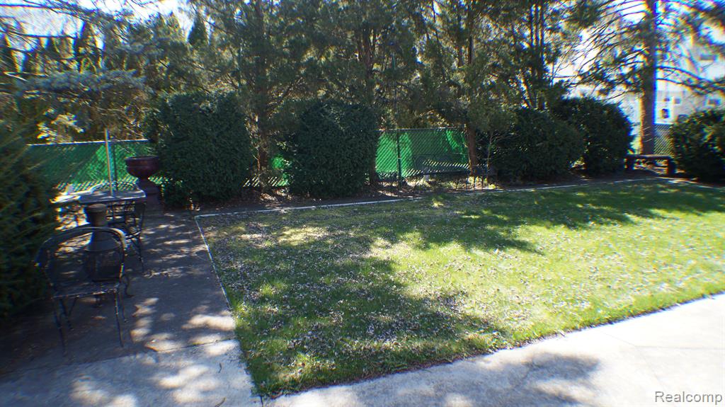 4609 CALVERT Court, Troy, MI 48085 — Photo 50