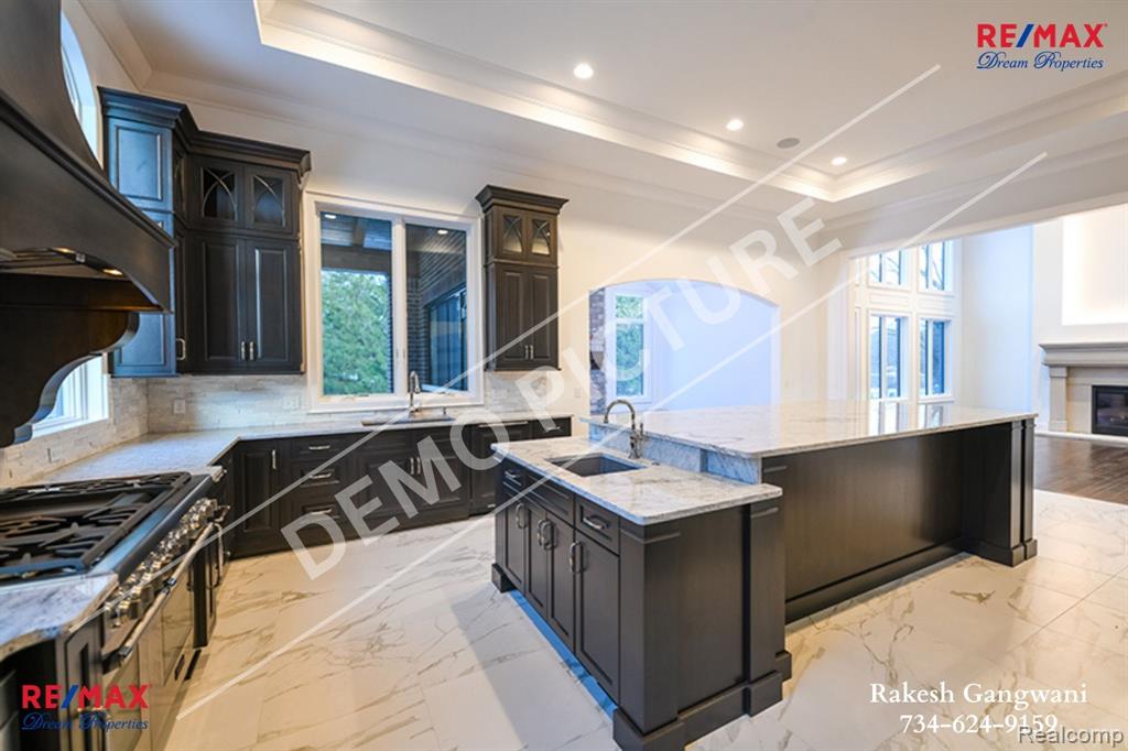 31111 Lahser Road, Beverly Hills, MI 48025 — Photo 5