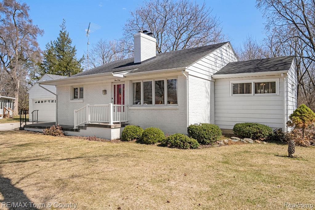 440 CRESTVIEW Street, Flushing, MI 48433 — Photo 3