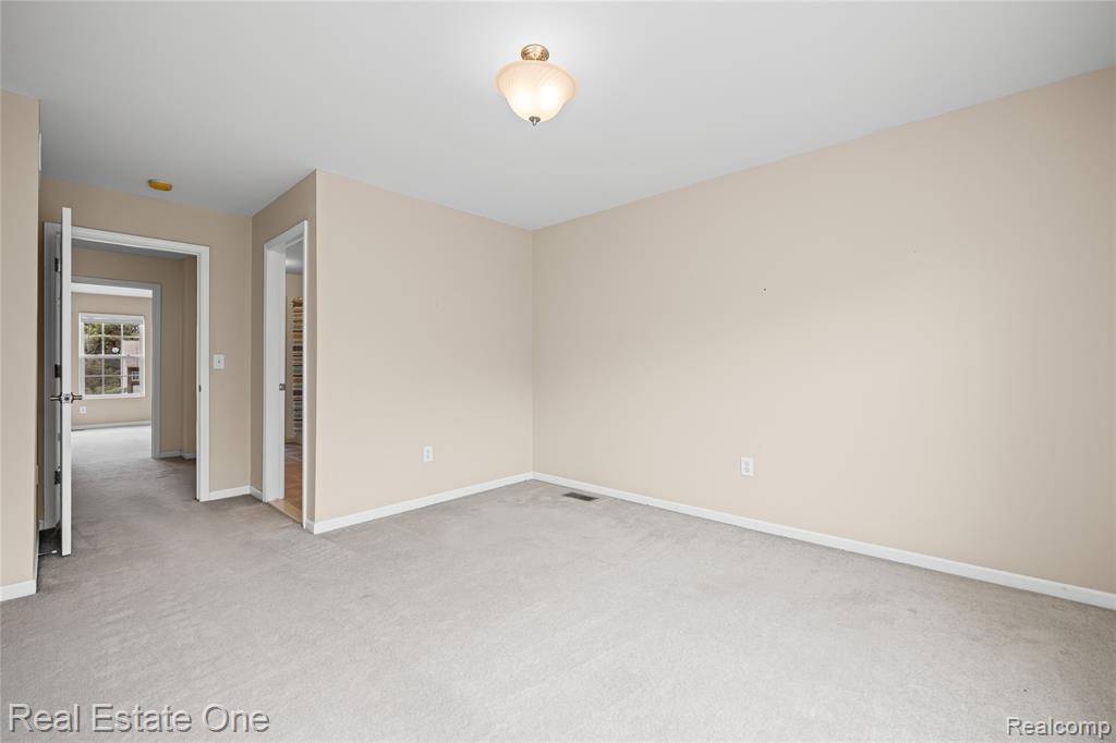 2283 Crystal Crossing Drive, Howell, MI 48843 — Photo 32
