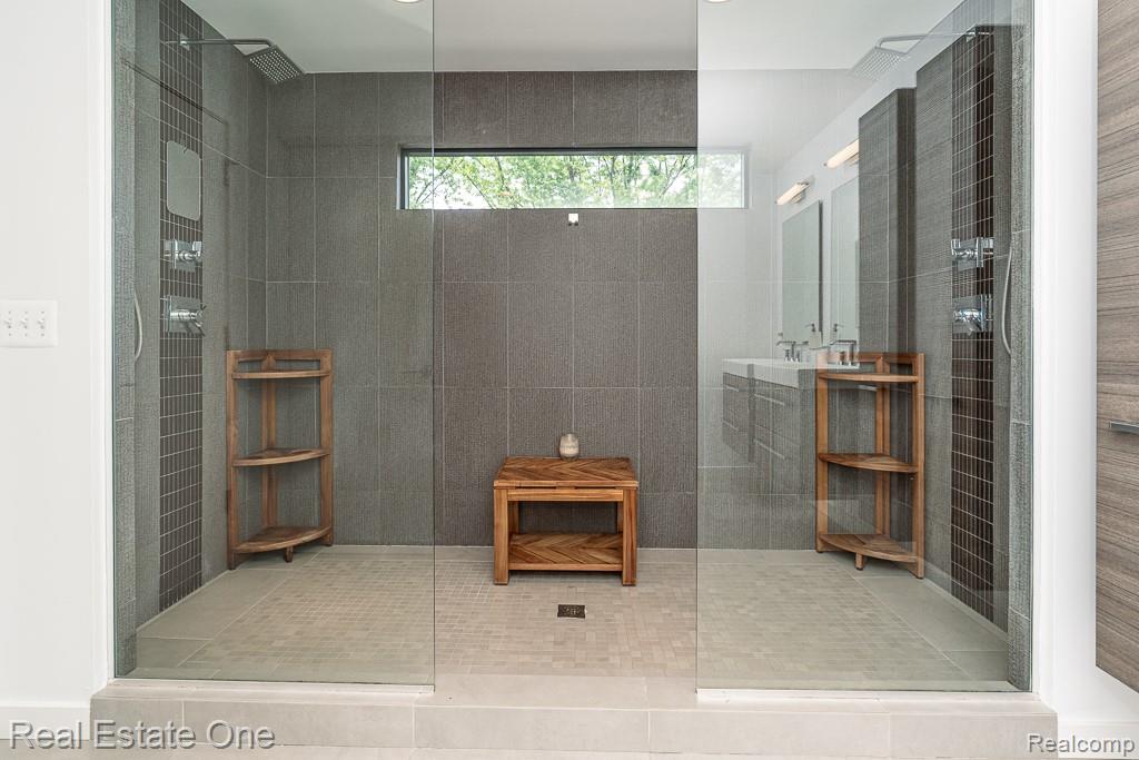 864 Cumberland Rdg Court, Rochester, MI 48307 — Photo 18