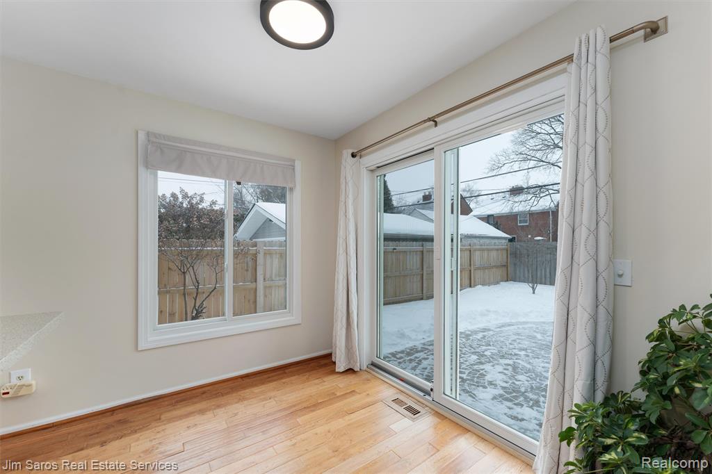 346 McKinley Avenue, Grosse Pointe Farms, MI 48236 — Photo 12