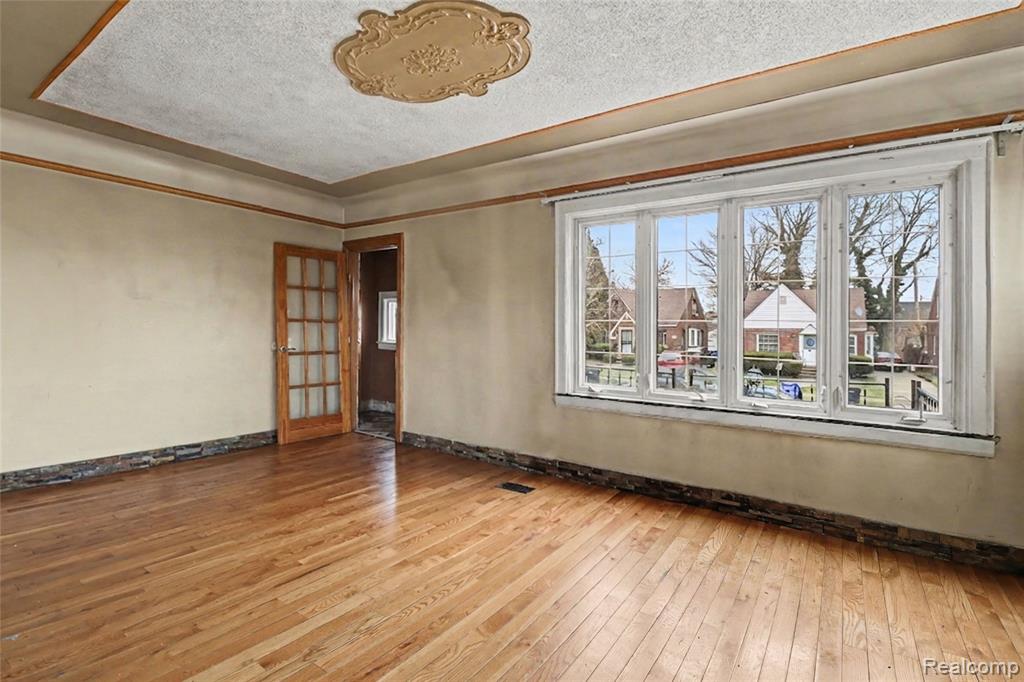 5719 Haverhill Street, Detroit, MI 48224 — Photo 5