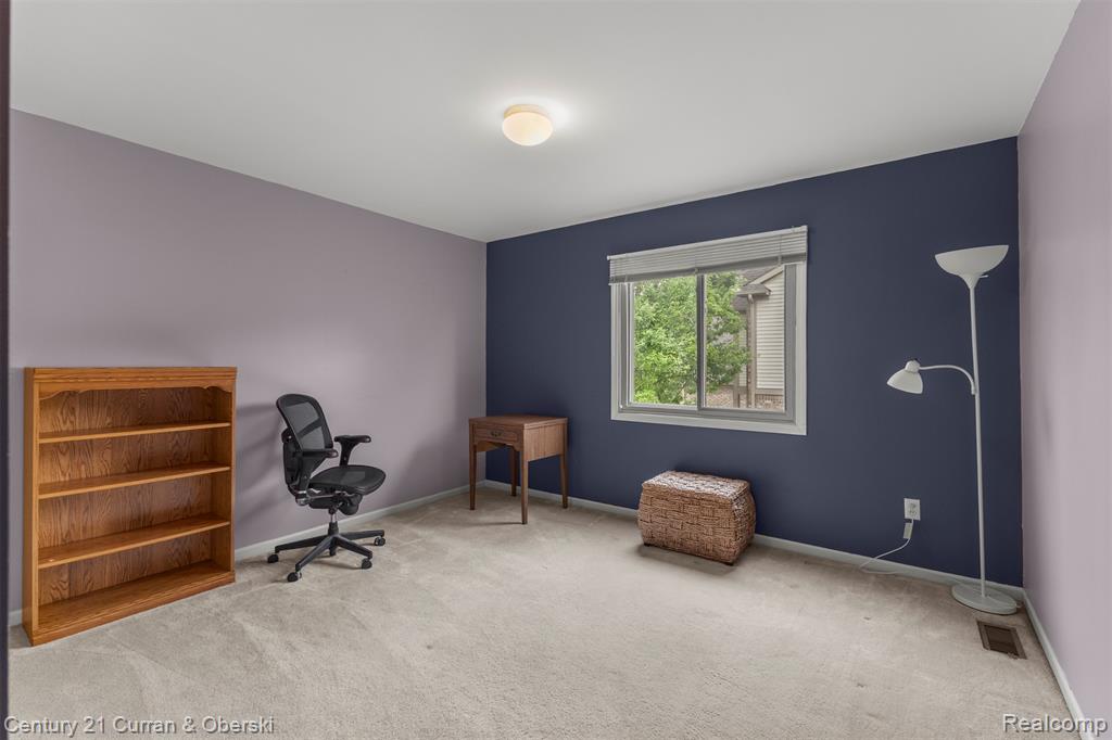 45924 Rockledge Drive, Plymouth, MI 48170 — Photo 38