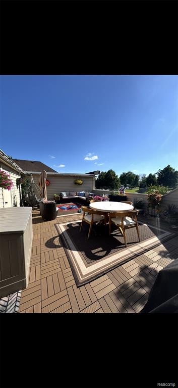 8309 Colony Drive, 21, Grosse Ile, MI 48138 — Photo 23