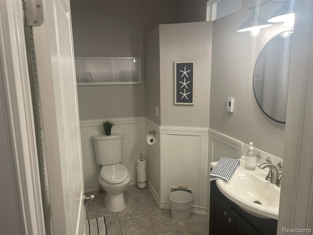 2141 Derfla Drive, St. Joseph, MI 49085 — Photo 10