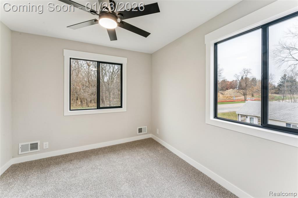 9398 Ortonville Road, Clarkston, MI 48348 — Photo 18