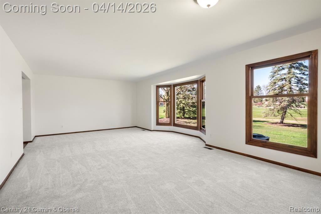 41100 White Haven Court, Northville, MI 48168 — Photo 17