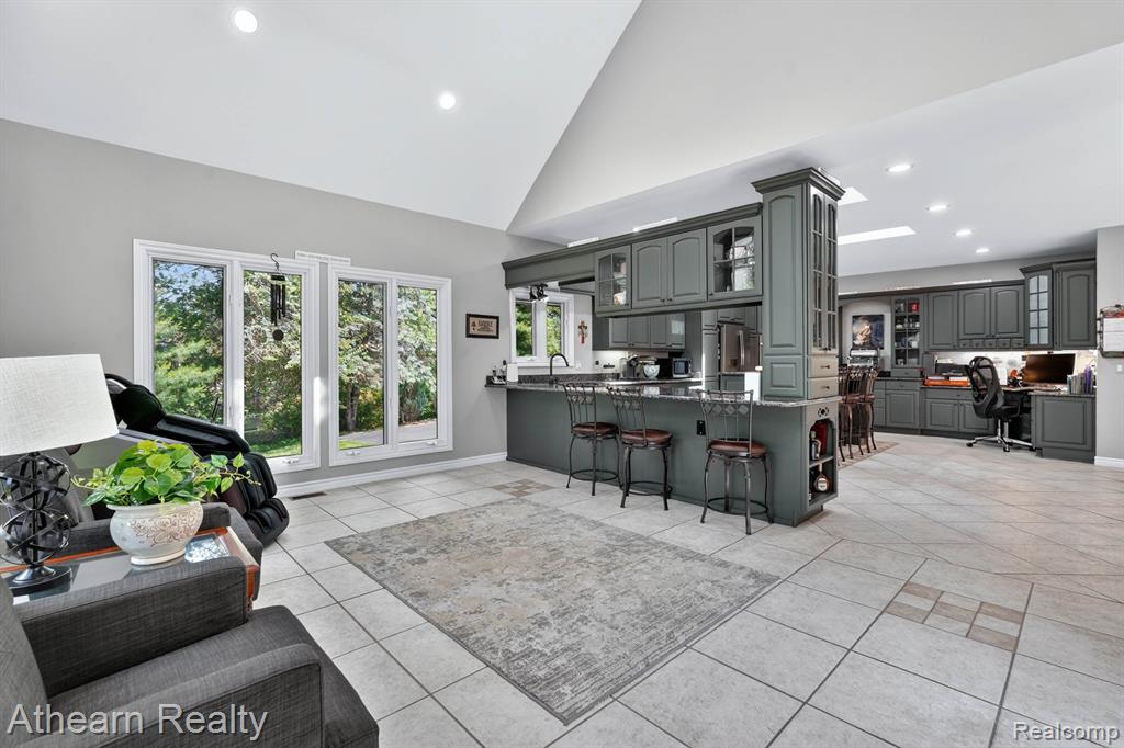 5326 Lake Forest Boulevard, Brighton, MI 48116 — Photo 40
