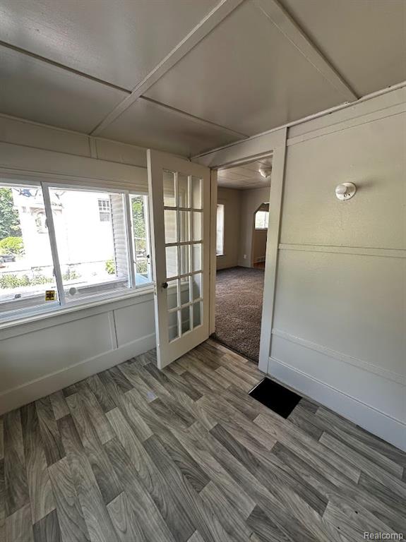 838 Clinton Street, Flint, MI 48507 — Photo 8