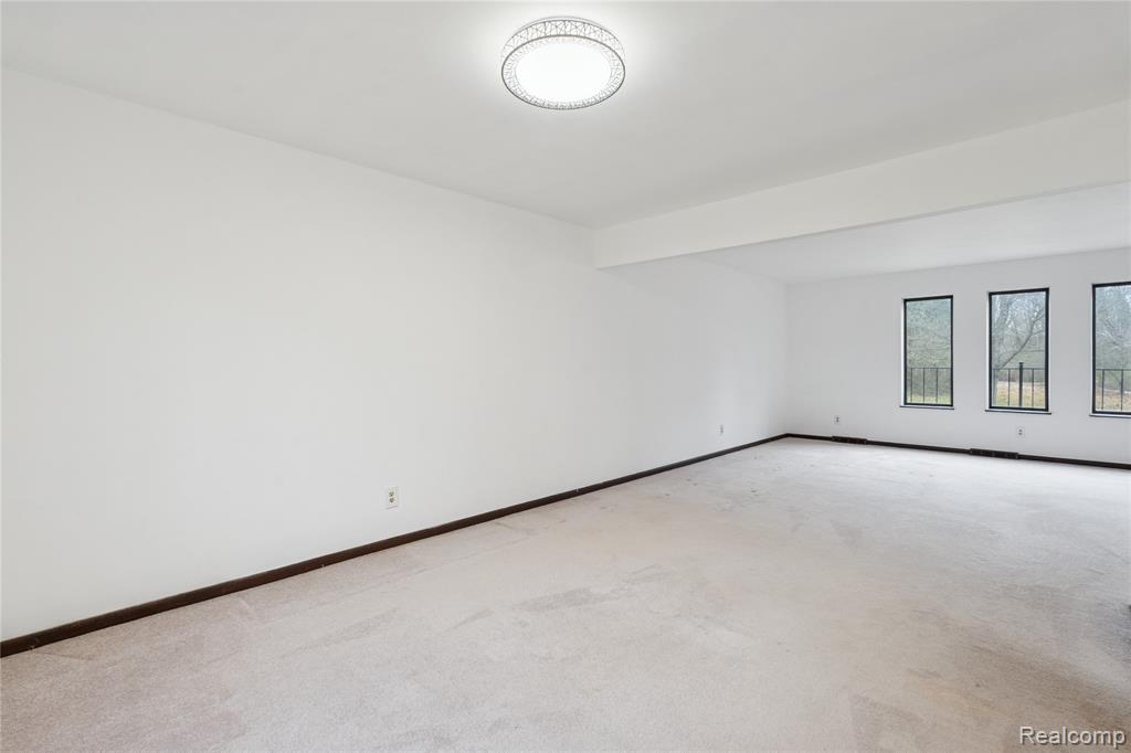 6570 Perryville Road, Holly, MI 48442 — Photo 14