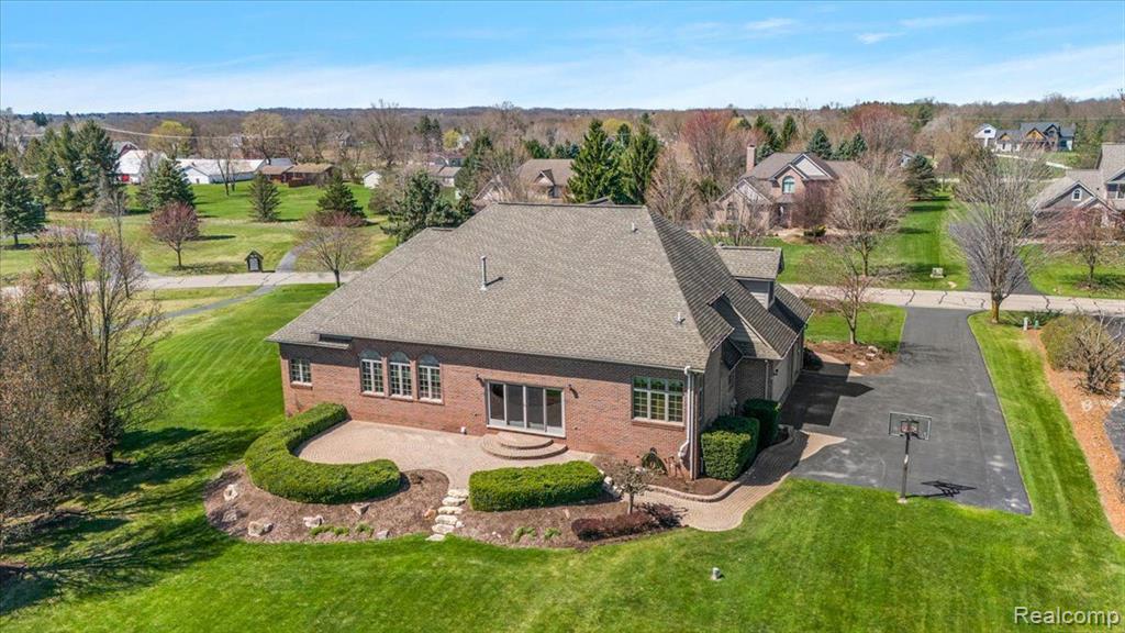 8449 S SHORE Drive, Clarkston, MI 48348 — Photo 62