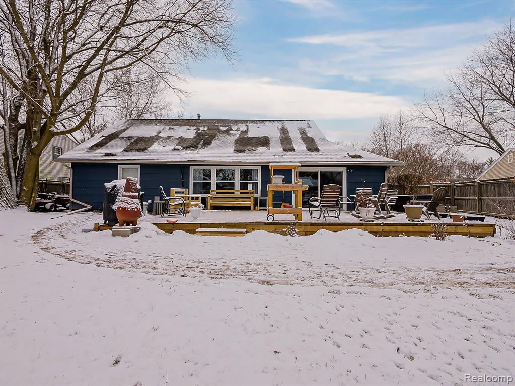 4610 BUTLER Drive, Troy, MI 48085 — Photo 23