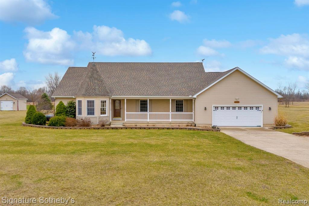 9019 HILLVIEW Lane, Jackson, MI 49201 — front exterior