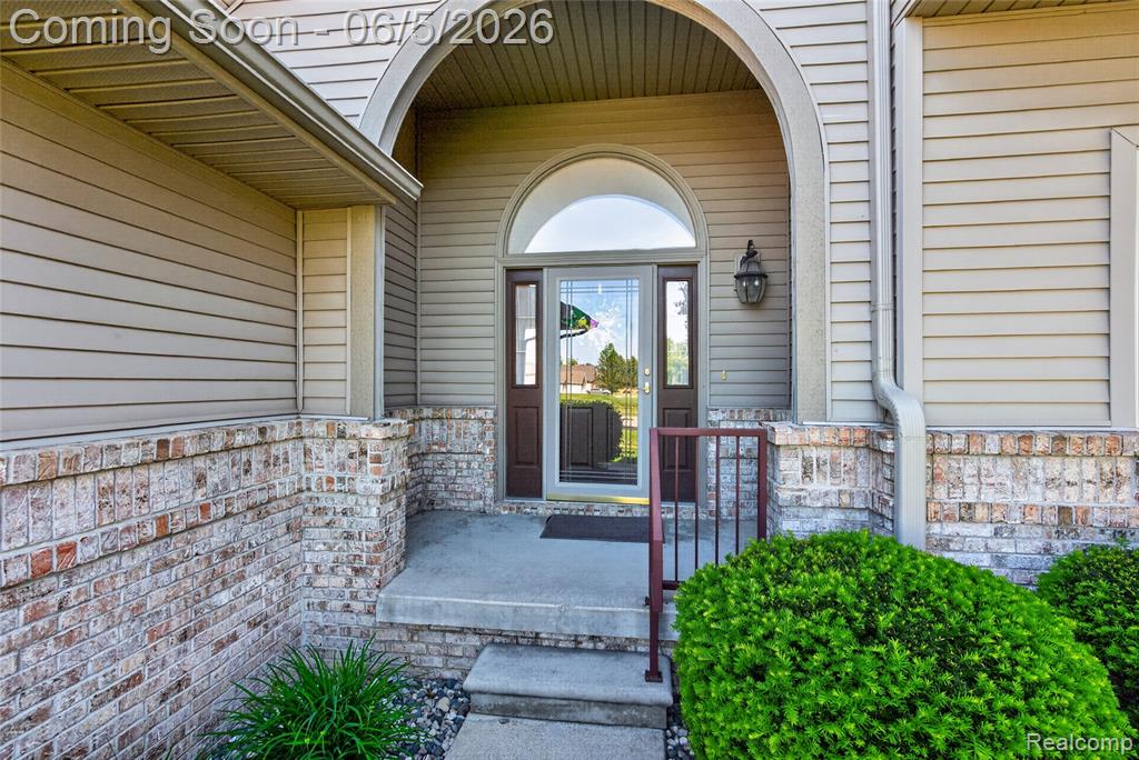 2443 Crossings Circle, Davison, MI 48423 — Photo 6