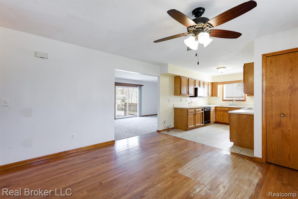 516 ALLEN Street, Clio, MI 48420 — Photo 5