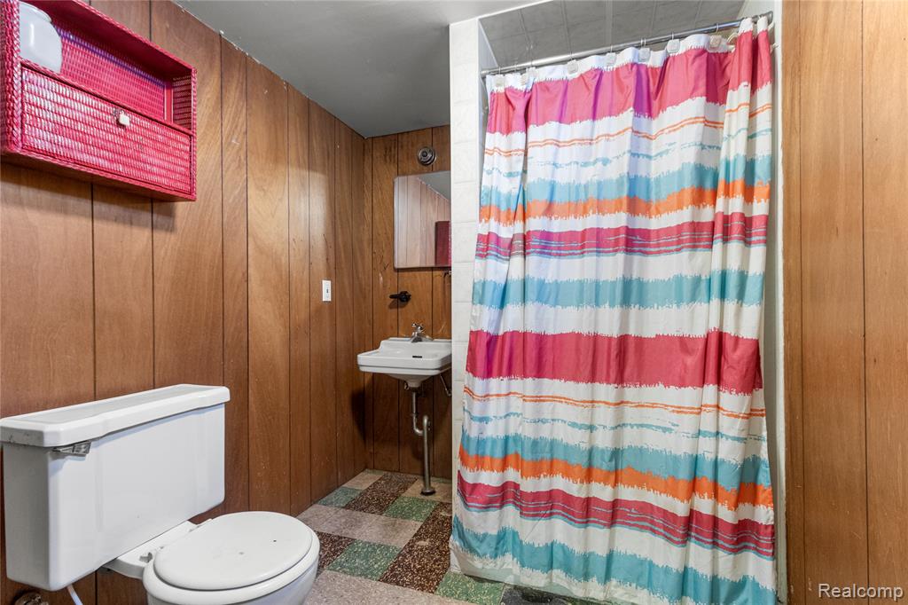7912 Gary Avenue, Westland, MI — Photo 21