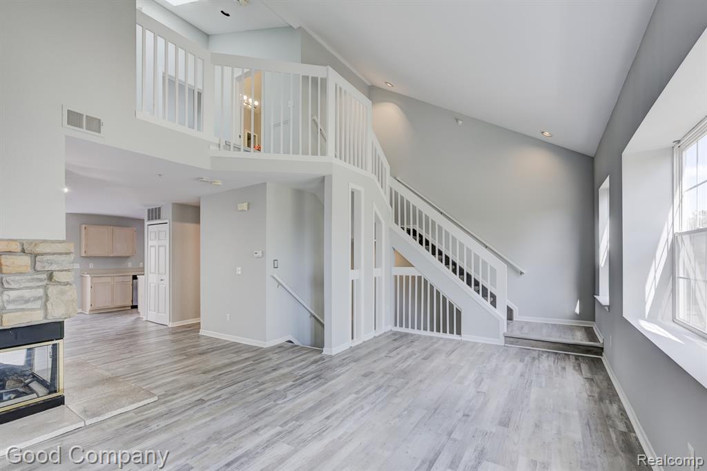 1846 Campau Farms Circle, 120, Detroit, MI 48207 — Photo 2