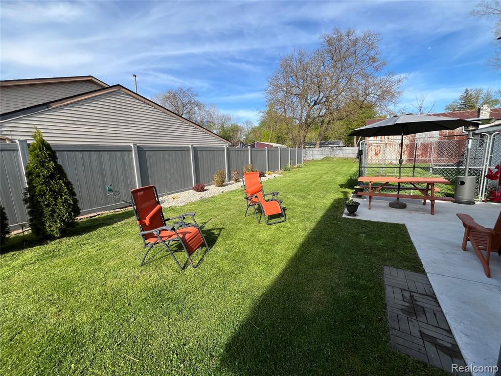 12660 Grafton Road, Carleton, MI 48117 — Photo 70