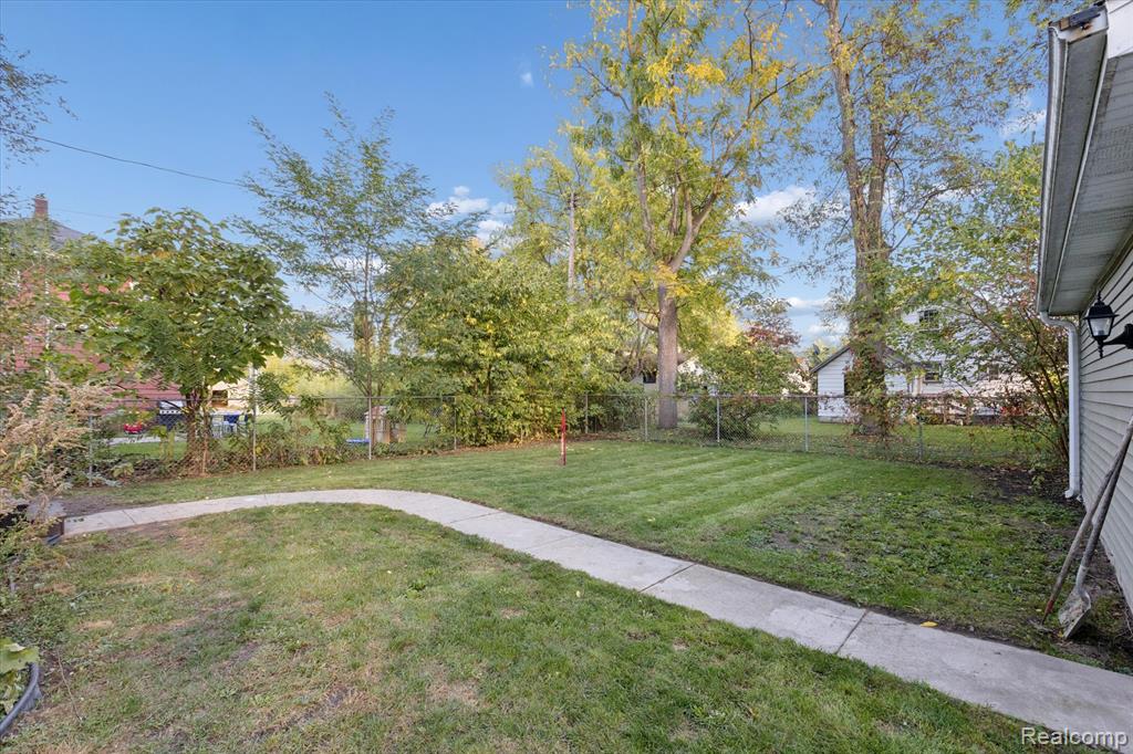 516 N Granger Street, Saginaw, MI 48602 — Photo 42