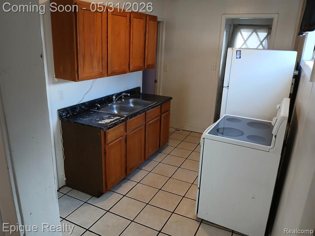 804 Court Street, Port Huron, MI 48060 — Photo 23