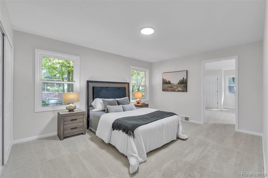 18755 Cambridge Boulevard, Lathrup Village, MI 48076 — Photo 27