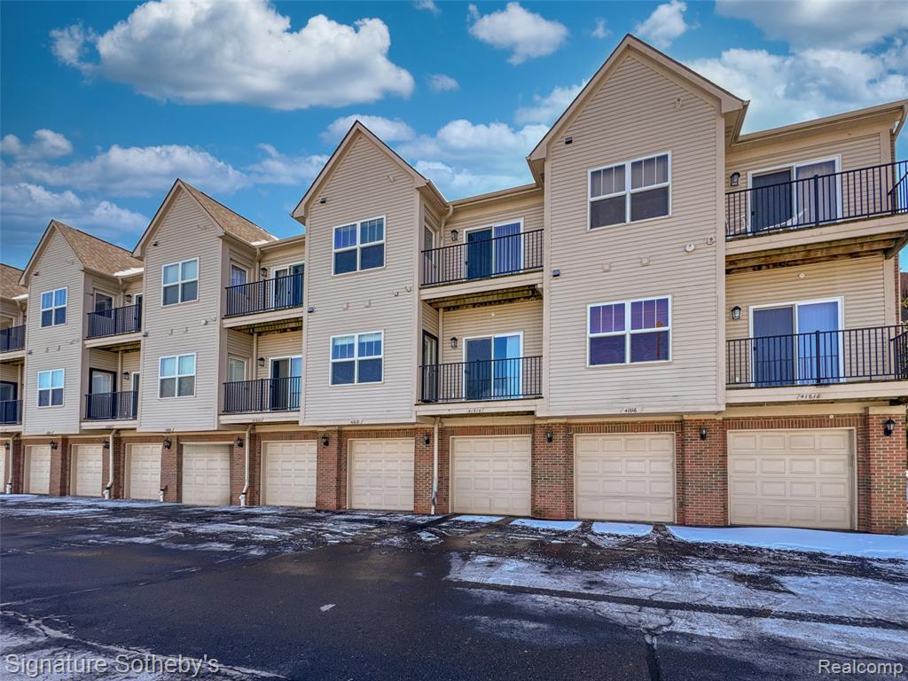 41614 Hamlet Lane, 57, Novi, MI — Photo 18