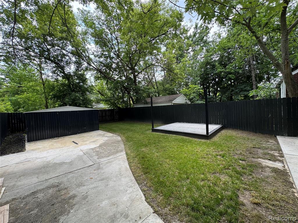 10822 McKinney Street, Detroit, MI 48224 — Photo 3
