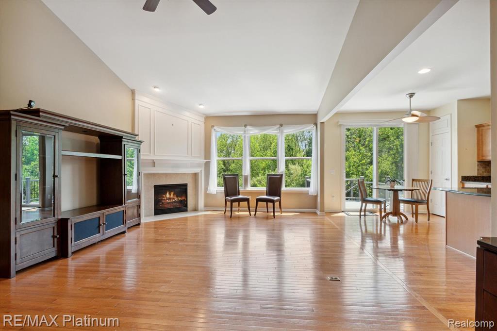 3872 RAINIER Drive, 94, Howell, MI 48843 — Photo 7