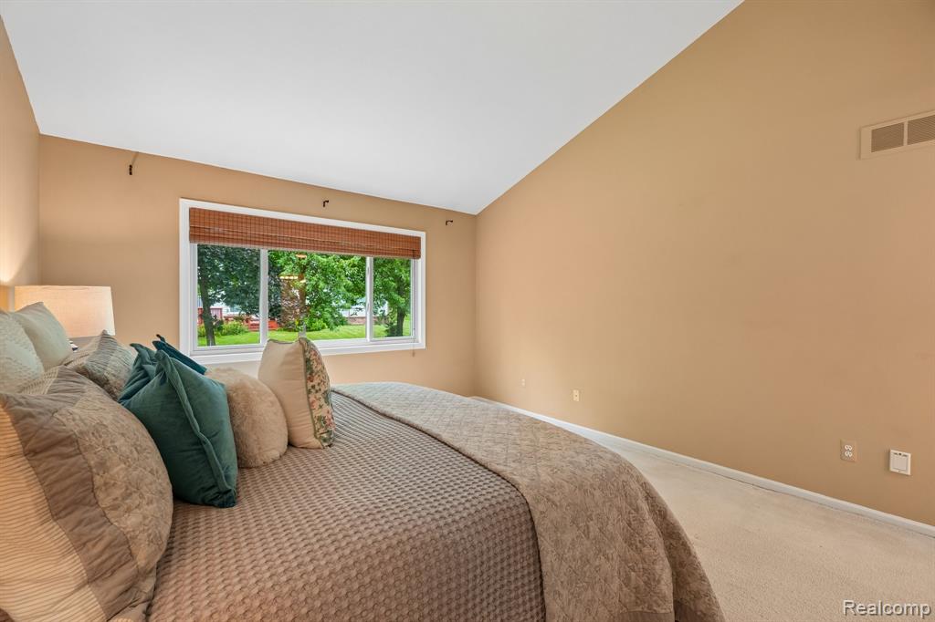 42738 Wimbleton Way, Novi, MI 48377 — Photo 20