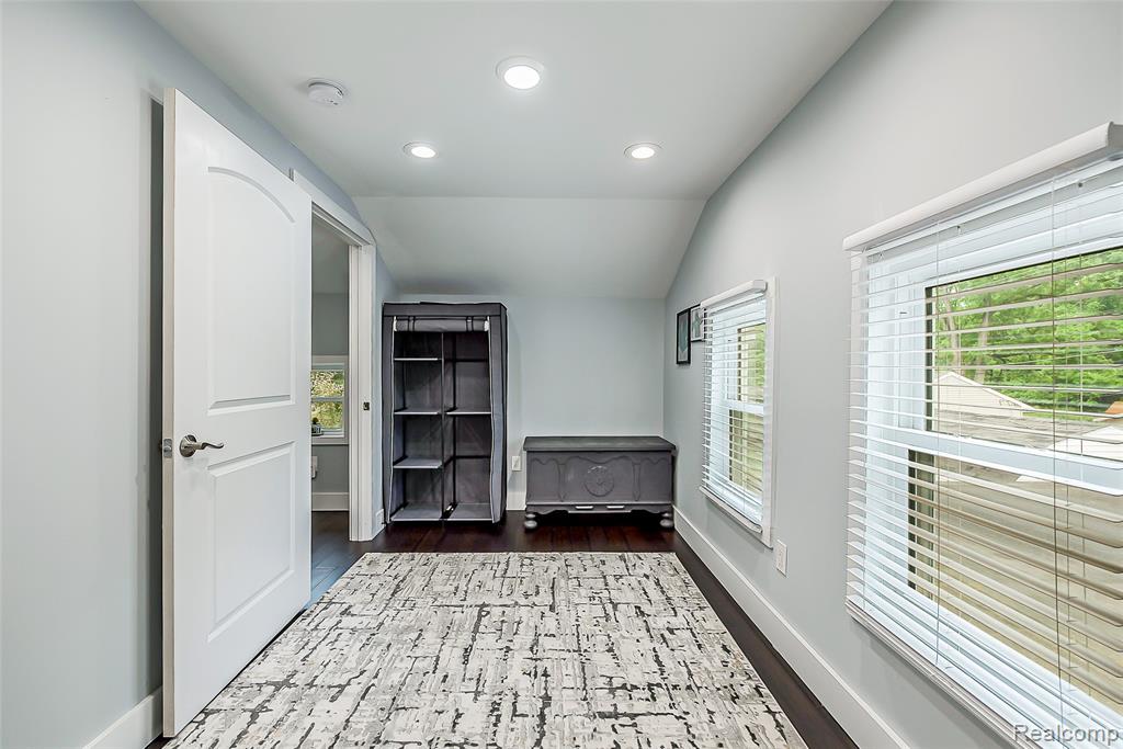 9137 Maltby Road, Brighton, MI 48116 — Photo 26