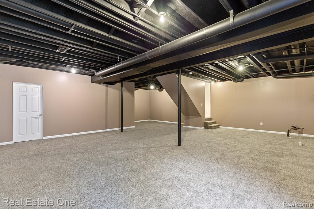 68 Biltmore Drive, Troy, MI 48084 — Photo 20