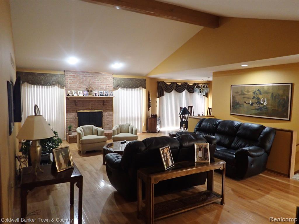 37711 AMBER Drive, Farmington Hills, MI 48331 — Photo 11