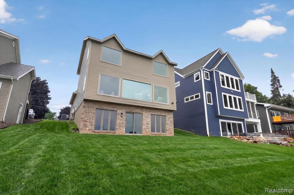 3429 Rolston Road, Fenton, MI 48430 — Photo 47