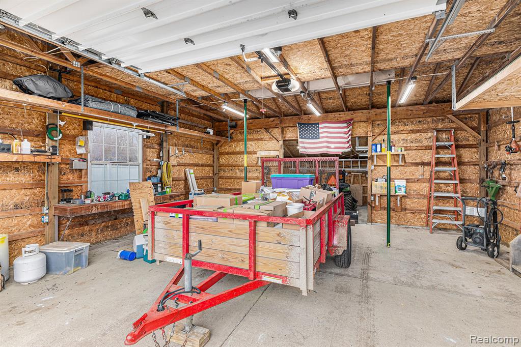 4850 Hogback Road, Fowlerville, MI 48836 — Photo 26