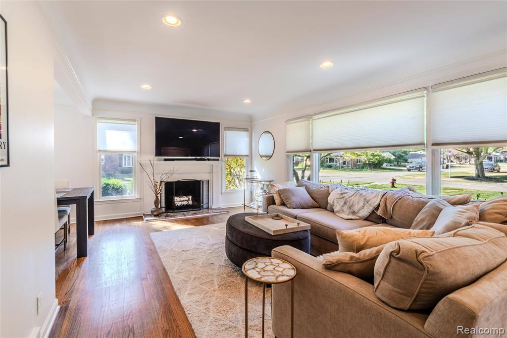 16991 Kirkshire Avenue, Beverly Hills, MI 48025 — Photo 3