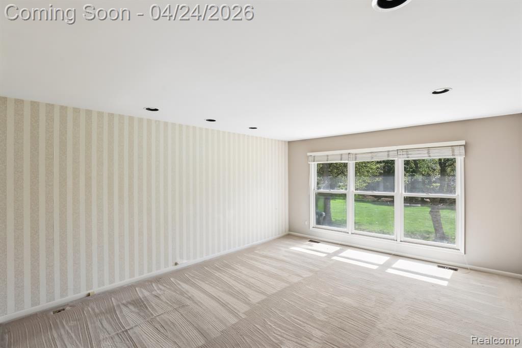 7311 Danbury Drive, West Bloomfield, MI — Photo 11