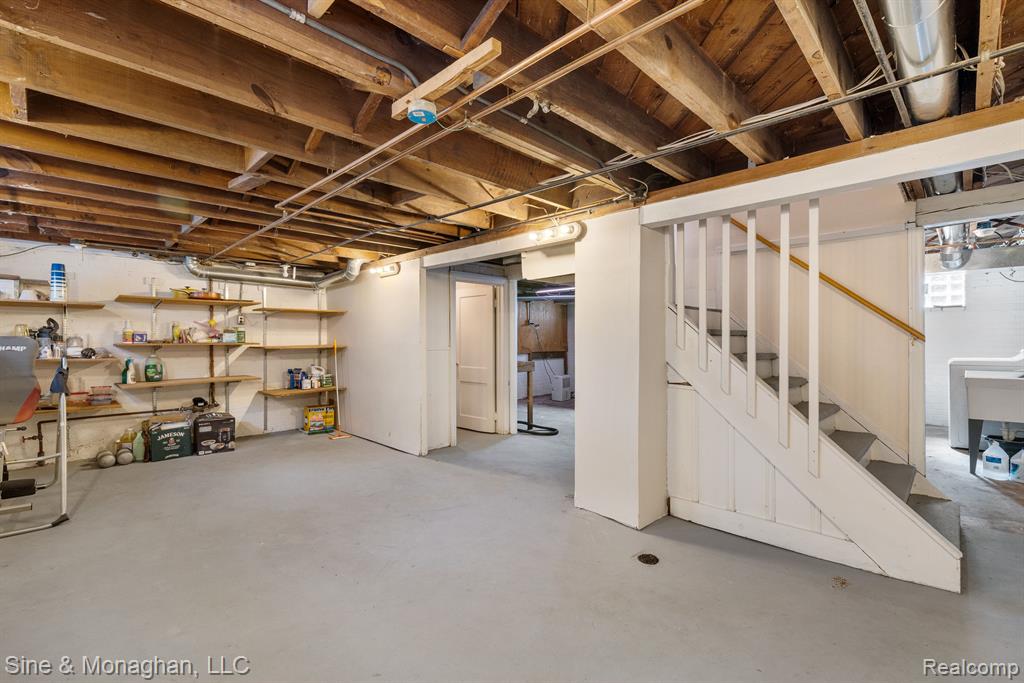 797 WASHINGTON Road, Grosse Pointe, MI 48230 — Photo 38