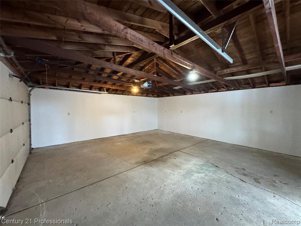 6327 Merriman Road, Garden City, MI — Photo 5