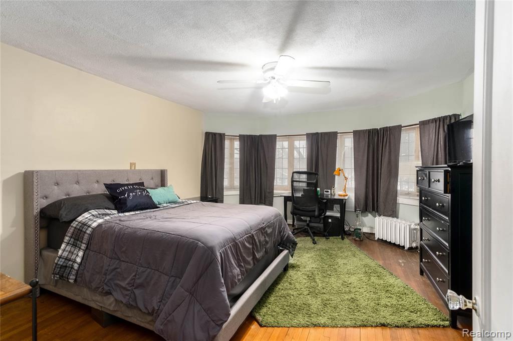 1735 LINCOLNSHIRE Drive, Detroit, MI, 48203