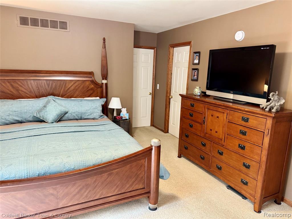 3101 E Telluride, 146, Brighton, MI 48114 — Photo 40