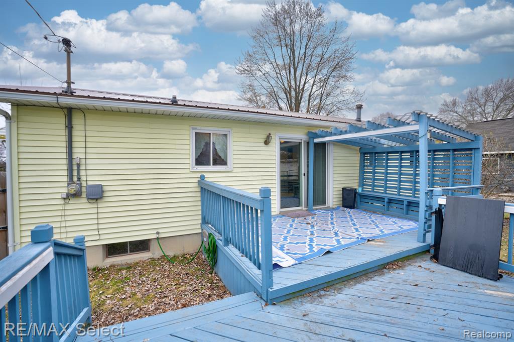 502 W BENJAMIN Street, Linwood, MI 48634 — Photo 24