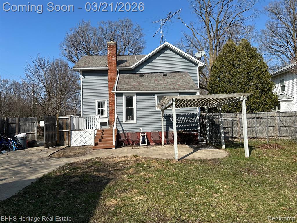 409 Lake Street, Howell, MI 48843 — Photo 2